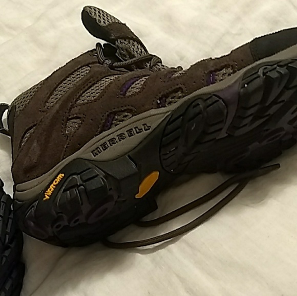 Merrell Hiking Boots - Picture 3 of 3